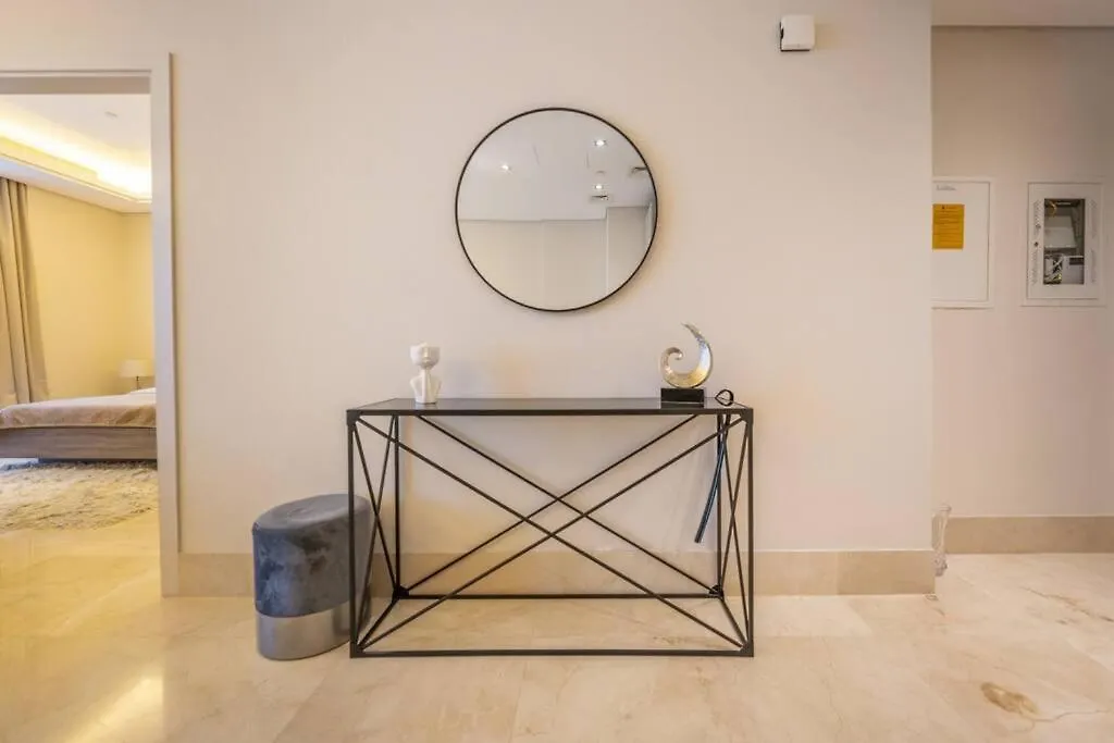 Cozy Beachfront 1 Bedroom Apartment - The 8 Dubai United Arab Emirates